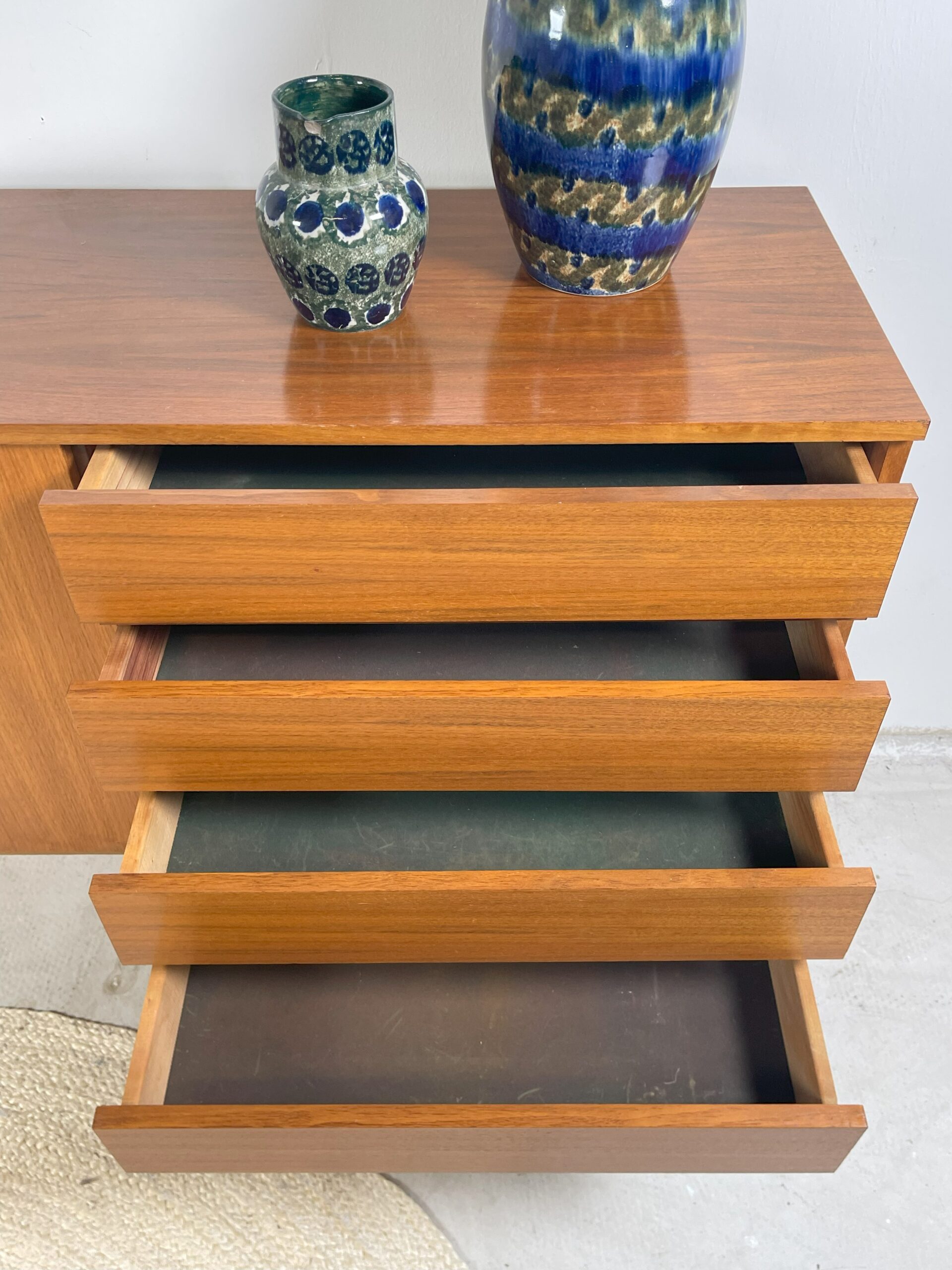 Midcentury sideboard Scandinavische stijl - Afbeelding 5