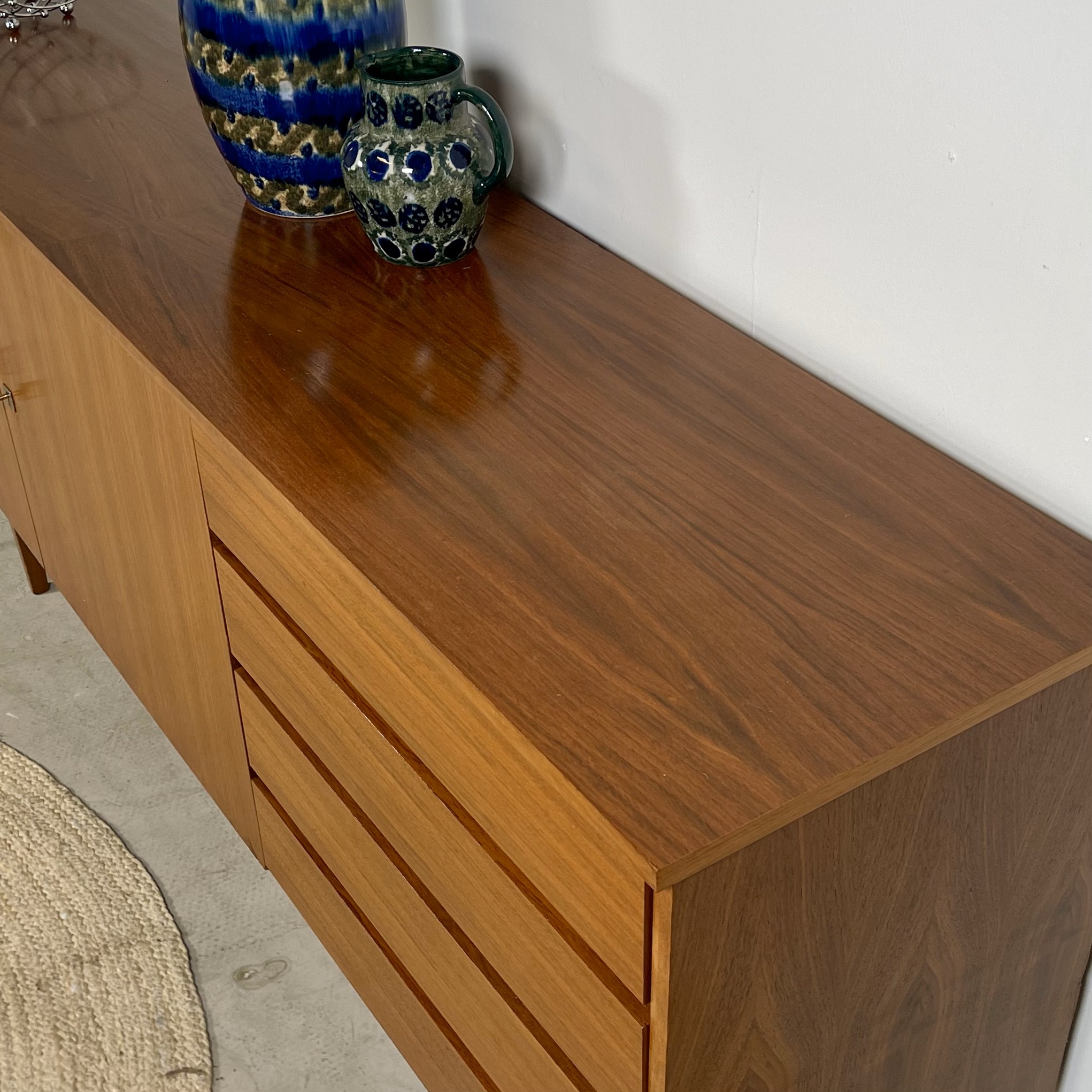 Midcentury sideboard Scandinavische stijl - Afbeelding 7