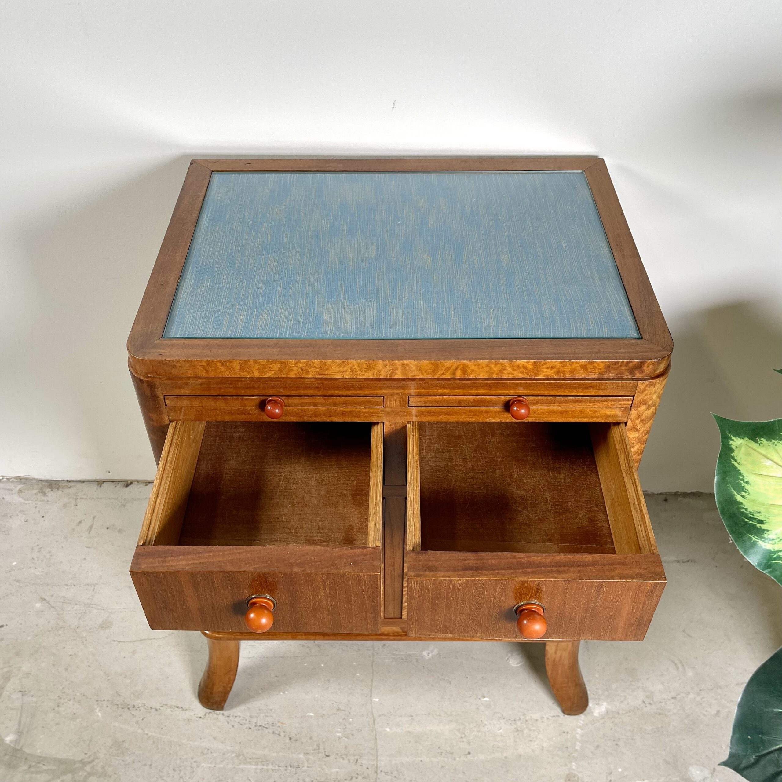 Bijzettafel/ nachtkastje in art deco stijl - Afbeelding 9