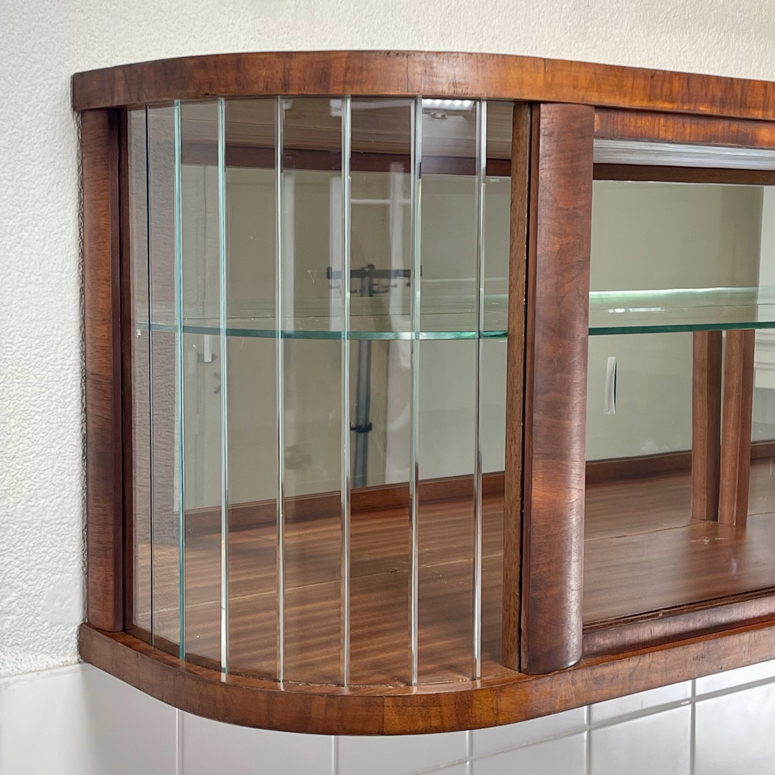 Hangvitrine Annabel, Art deco stijl bovenkastje - Afbeelding 9