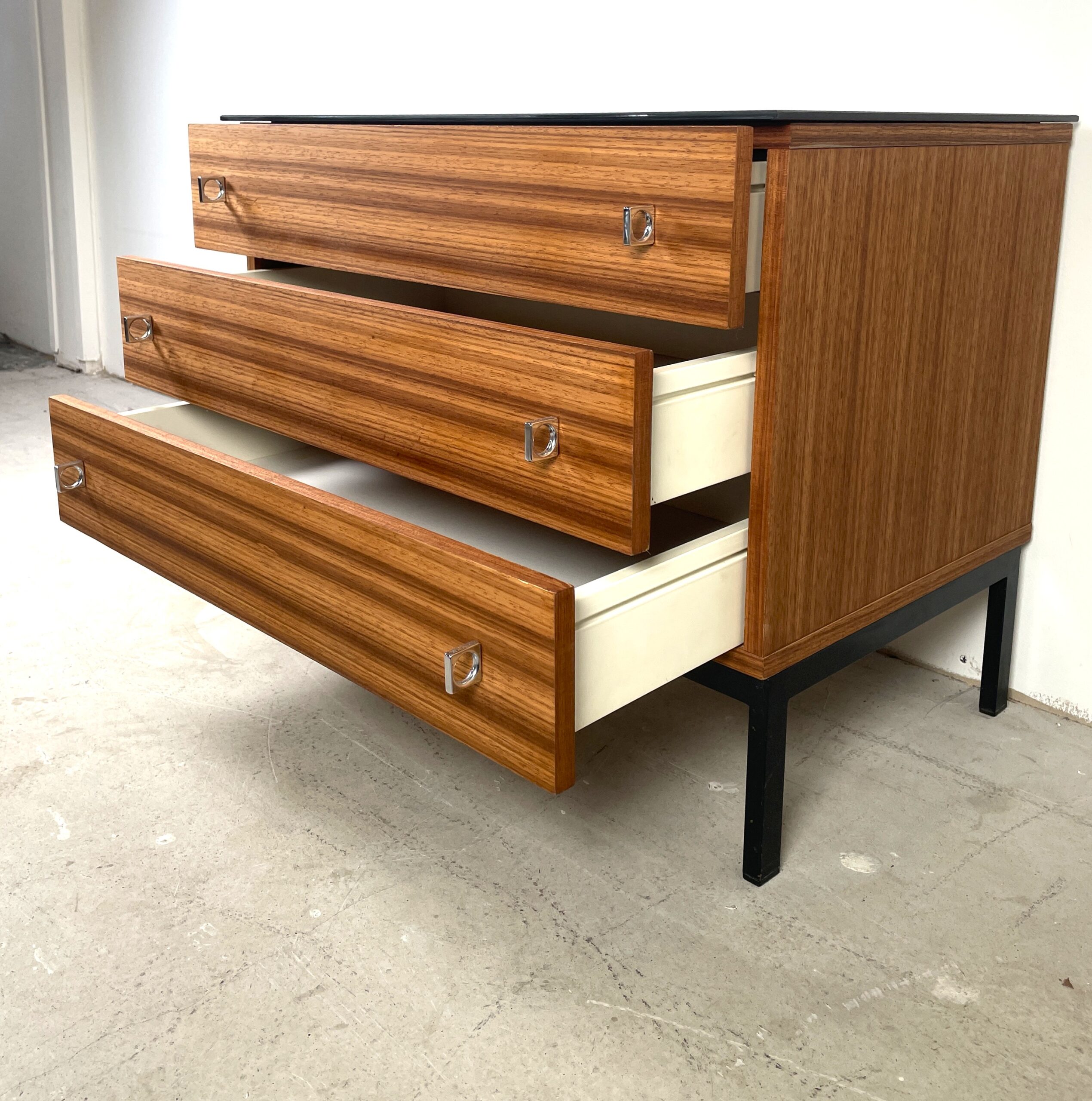 Ladekast in de stijl van Pierre Guariche - Afbeelding 6