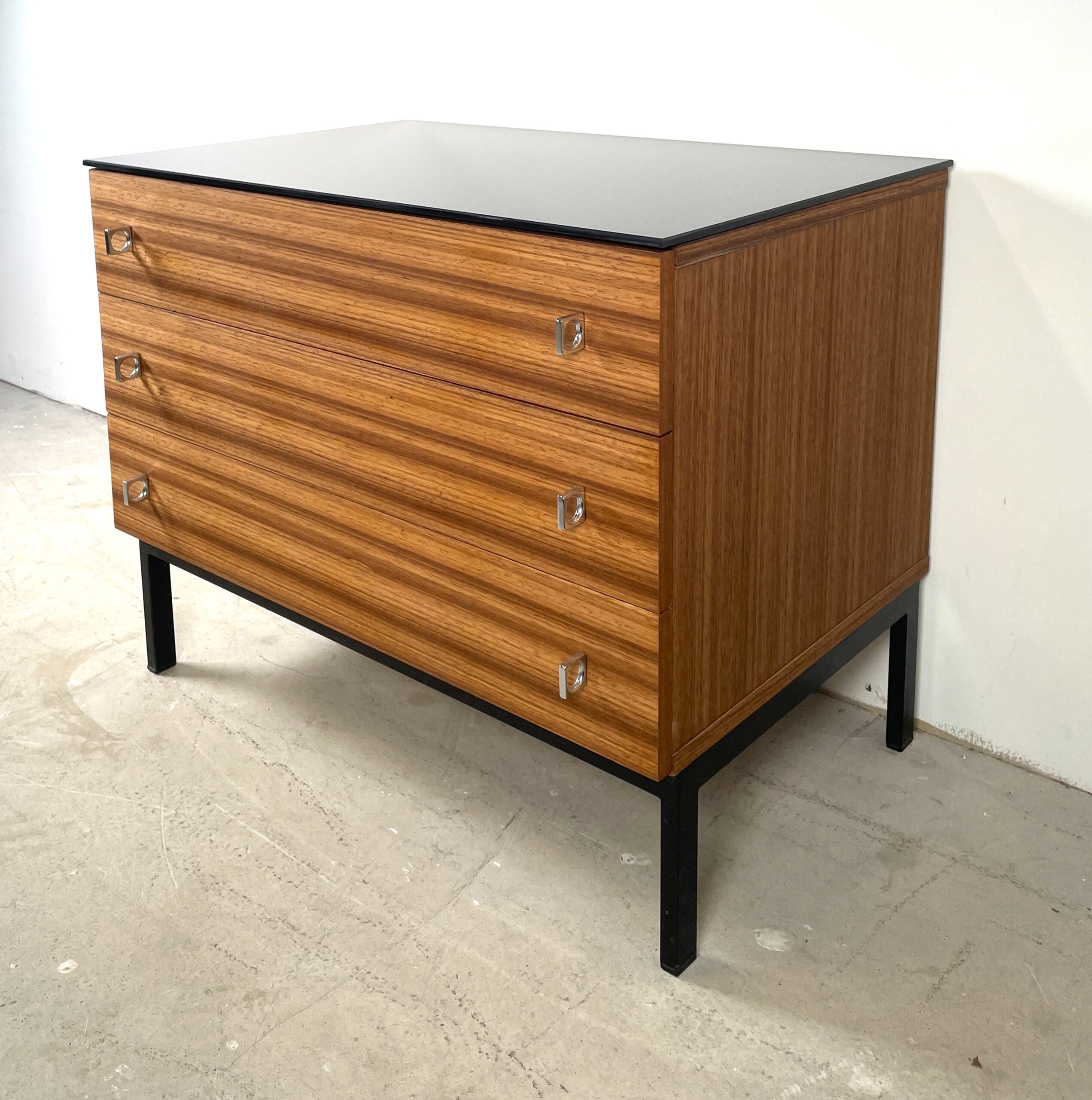Ladekast in de stijl van Pierre Guariche - Afbeelding 9