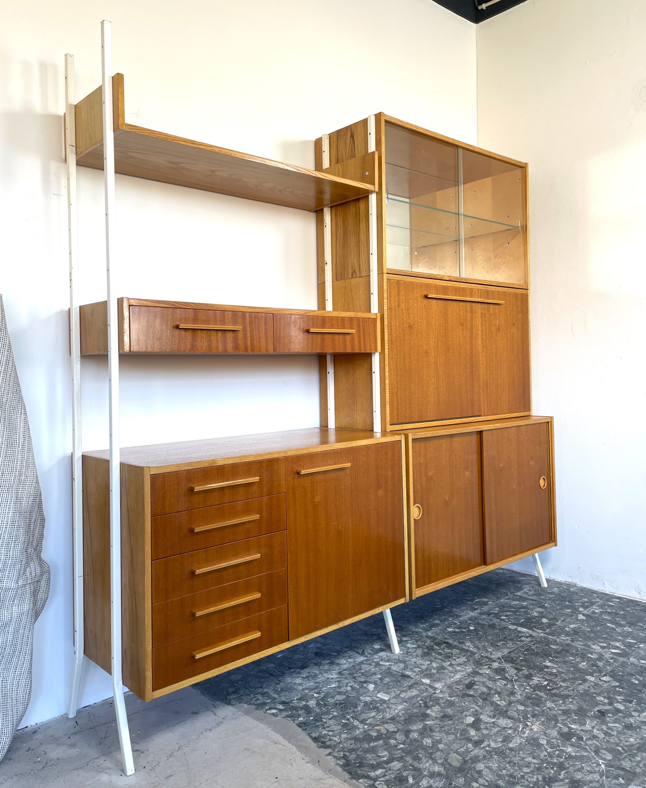 Wandsysteem/ modulaire kast, František Jirák - Afbeelding 2