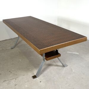 Vintage salontafel met koperen blad en chromen poten