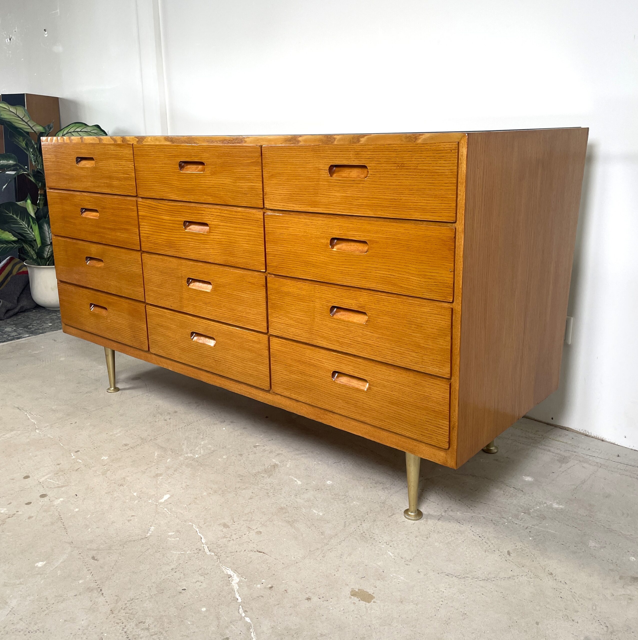 Vintage toonbank met lades en glazen blad - Afbeelding 9