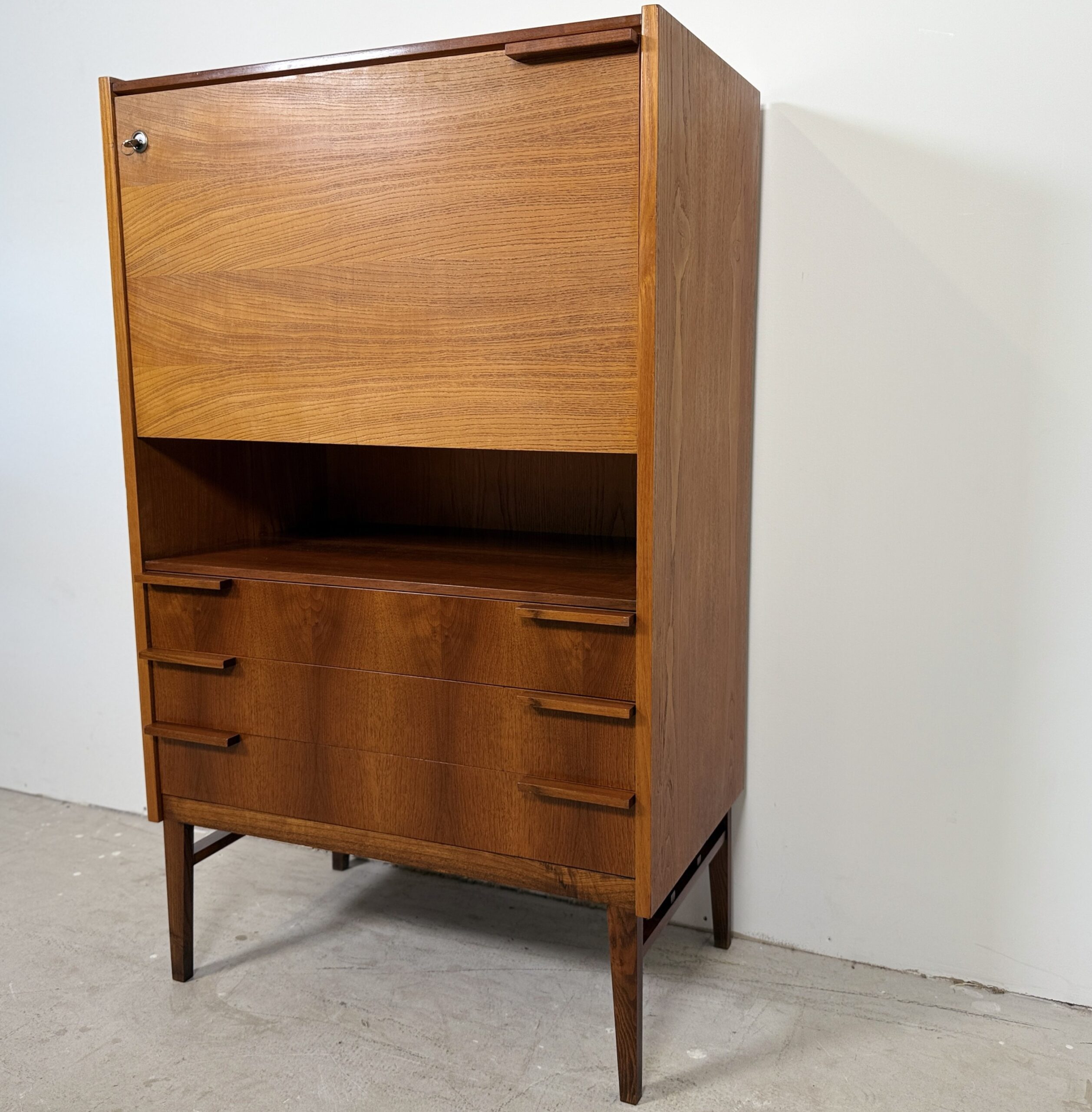 Secretaire/ highboard, Frantisek Mezulanik voor Up Zavody - Afbeelding 7
