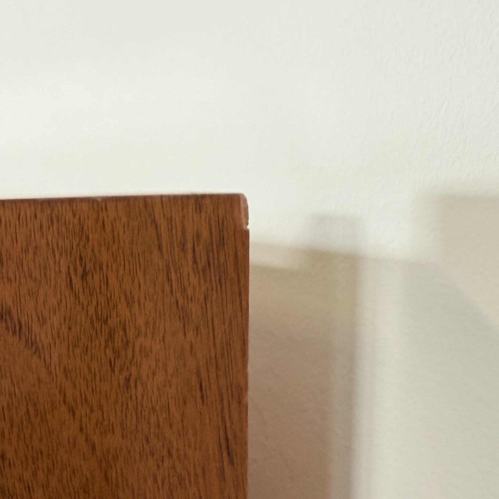 Vintage boekenkast/ highboard hoogglans noot, Bilea - Afbeelding 12