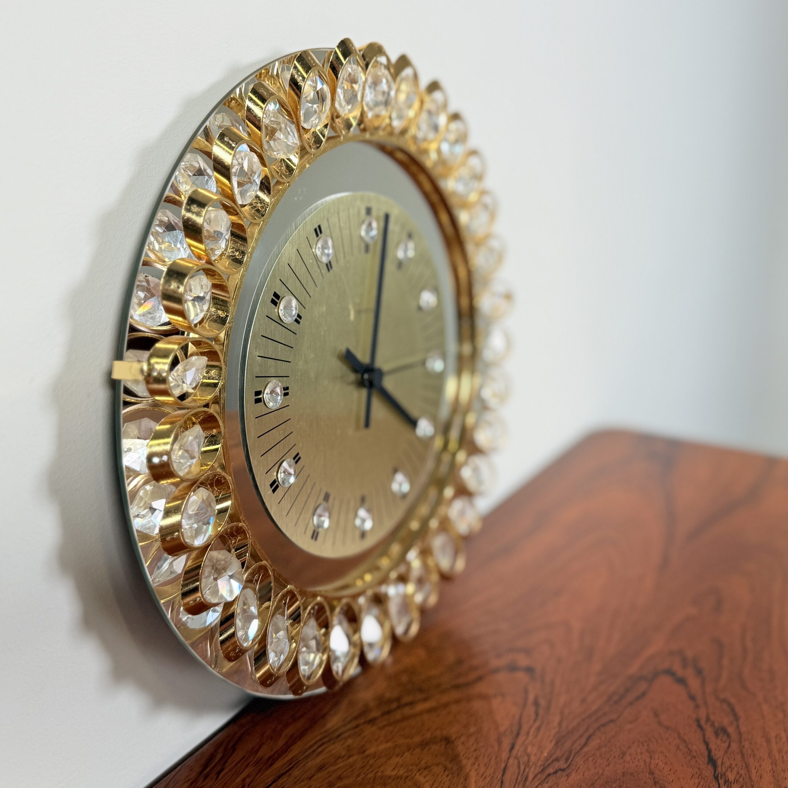 Hollywood regency klok van Junghans, goud en kristal - Afbeelding 5
