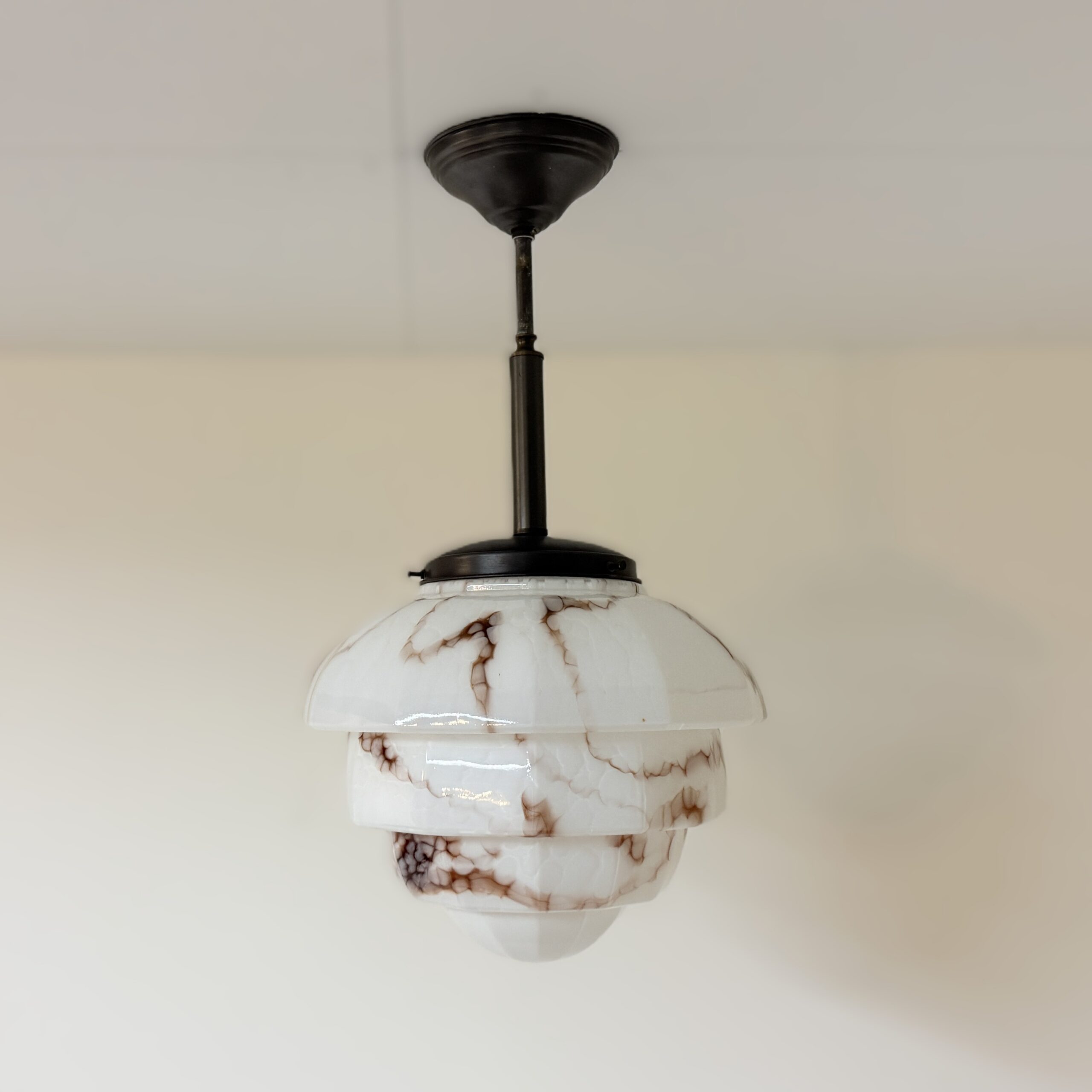Art deco hanglamp met gemarmerd glazen kap - Afbeelding 4