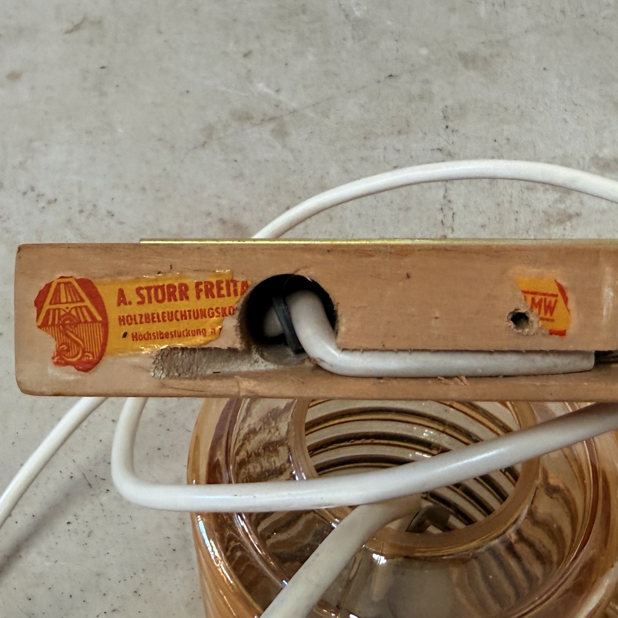 Vintage plafondlamp met twee amberkleurige kappen - Afbeelding 11