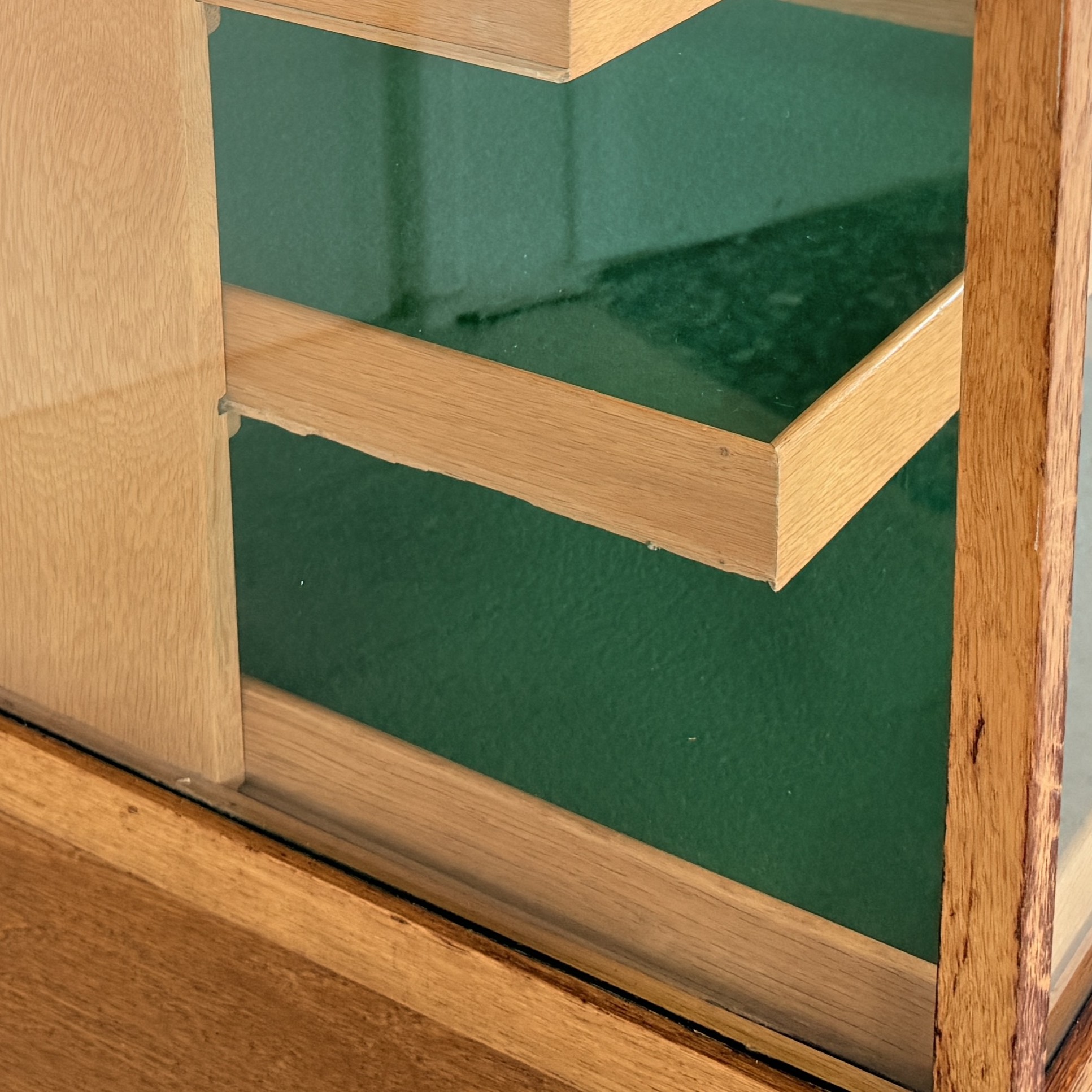 Vintage eiken fournituren toonbank – SLB Stuttgart - Afbeelding 12