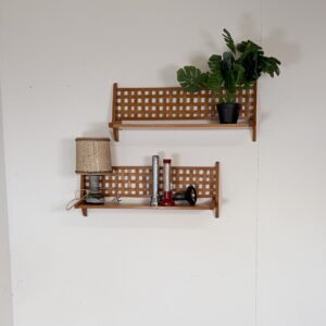 Set van 2 Mid-Century Wandrekken met Gevlochten Rugpaneel – ÚLUV