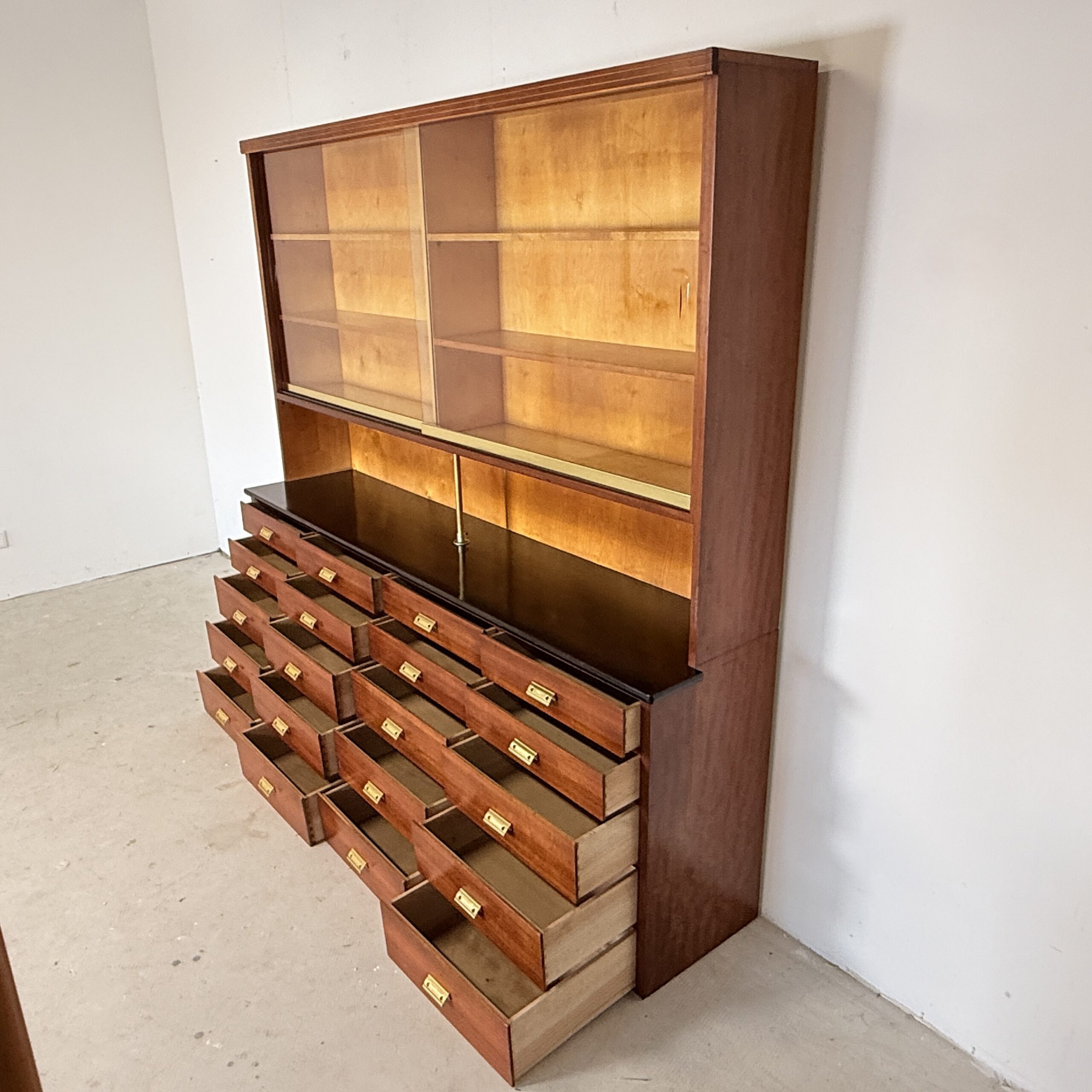 Vintage Duitse Apothekerskast in Mahonie | Mid-Century Modern - Afbeelding 5