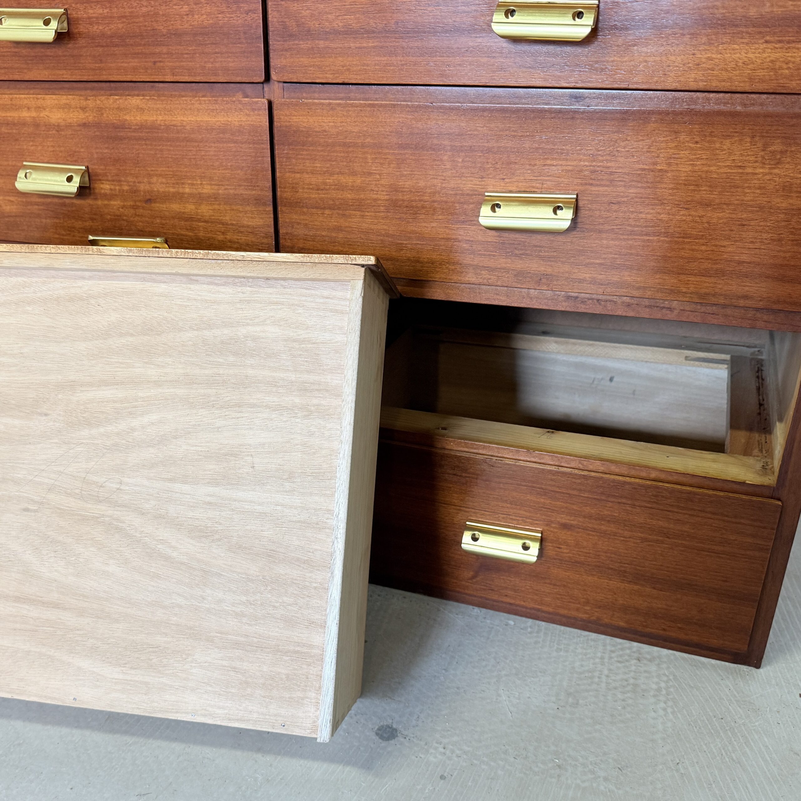 Vintage Duitse Apothekerskast in Mahonie | Mid-Century Modern - Afbeelding 6